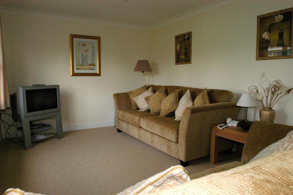 Richmond Park Golf Club Apartment Watton Exterior photo